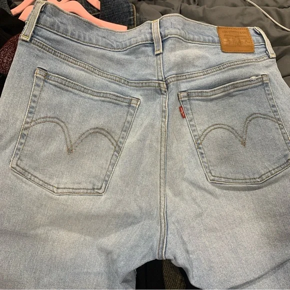 Levi's | Women's Premium Wedgie Icon Fit Light Wash Denim Jeans | Sz 32 - Picture 12 of 16